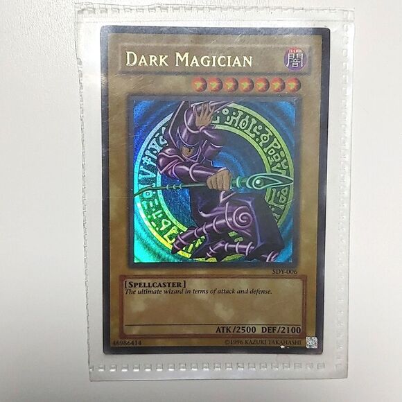 Yugioh! Rare holo dark magician card - Picture 3 of 4